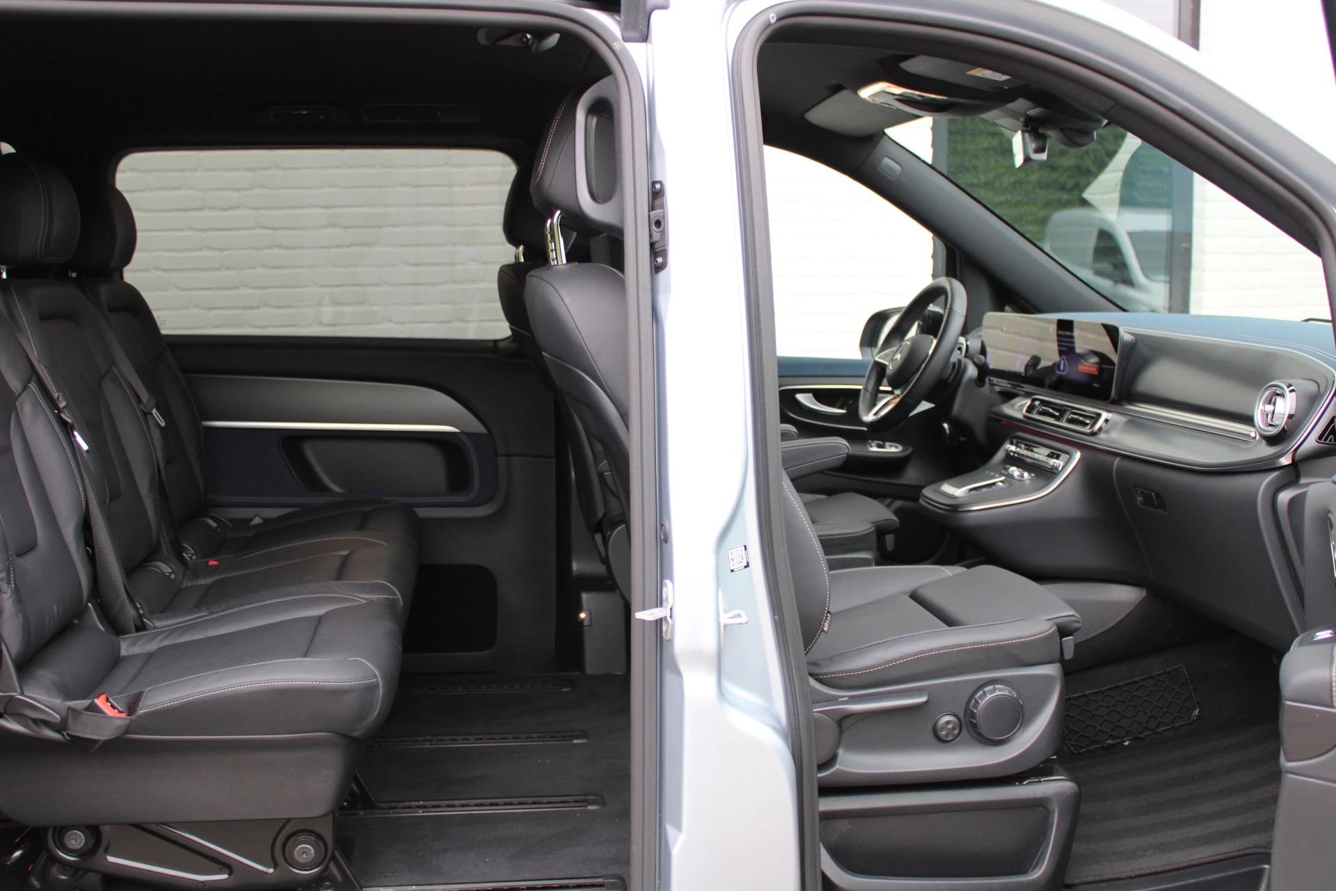 Hoofdafbeelding Mercedes-Benz EQV