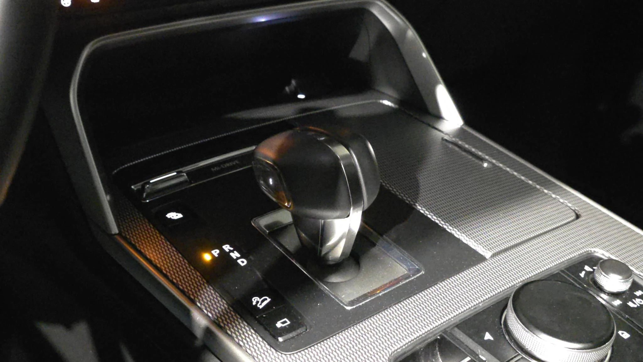 Hoofdafbeelding Mazda CX-60