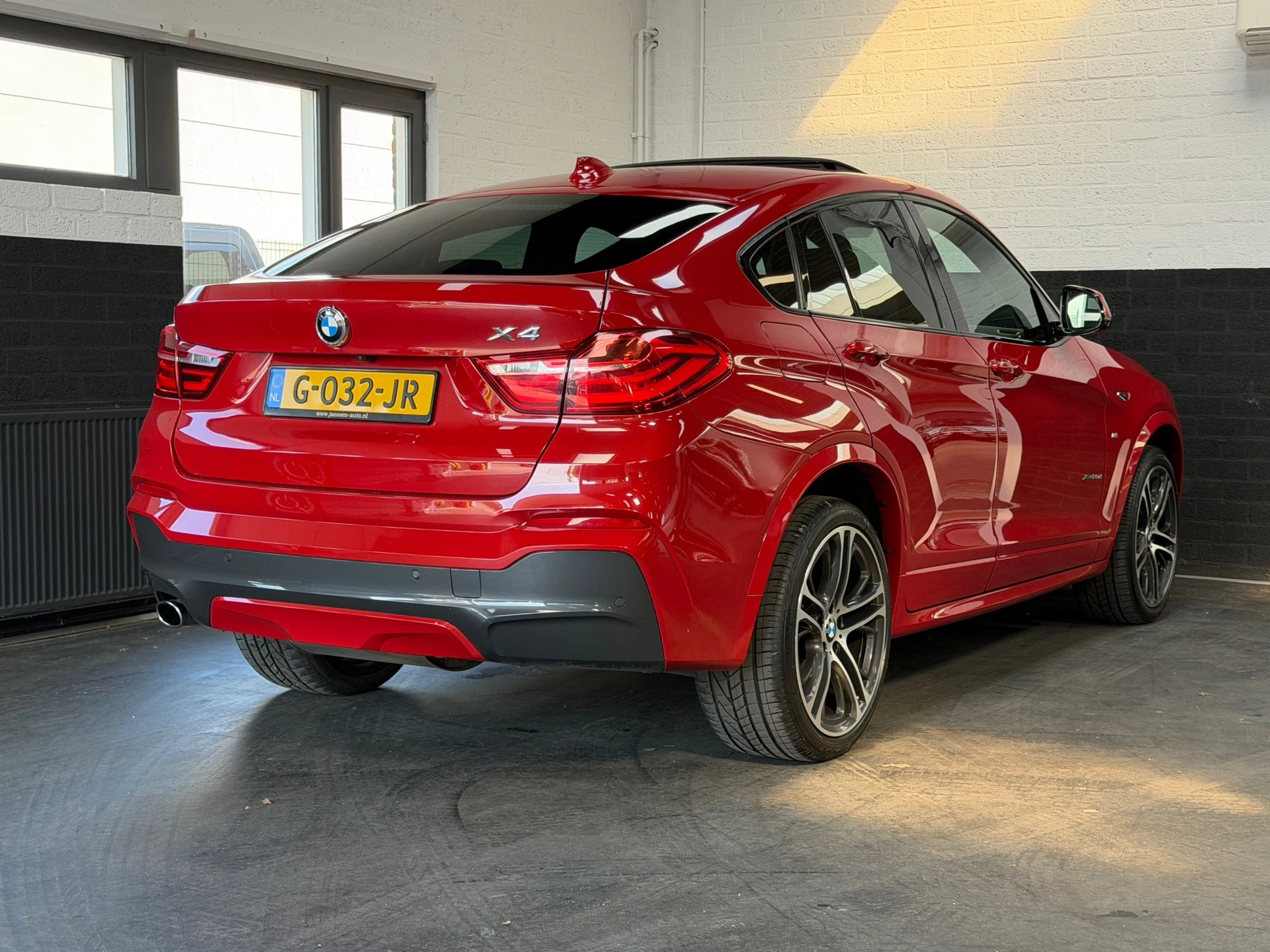 Hoofdafbeelding BMW X4