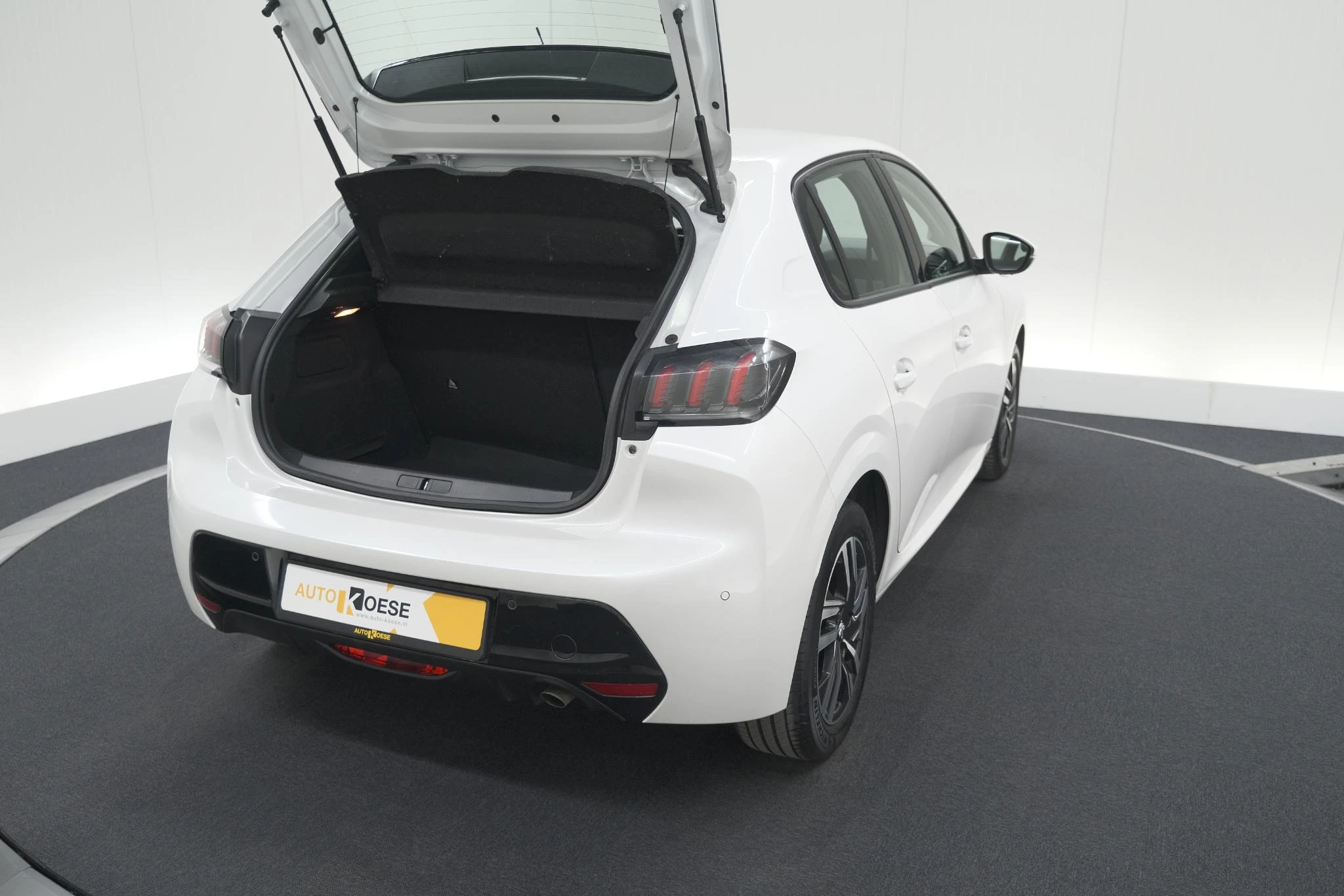 Hoofdafbeelding Peugeot 208