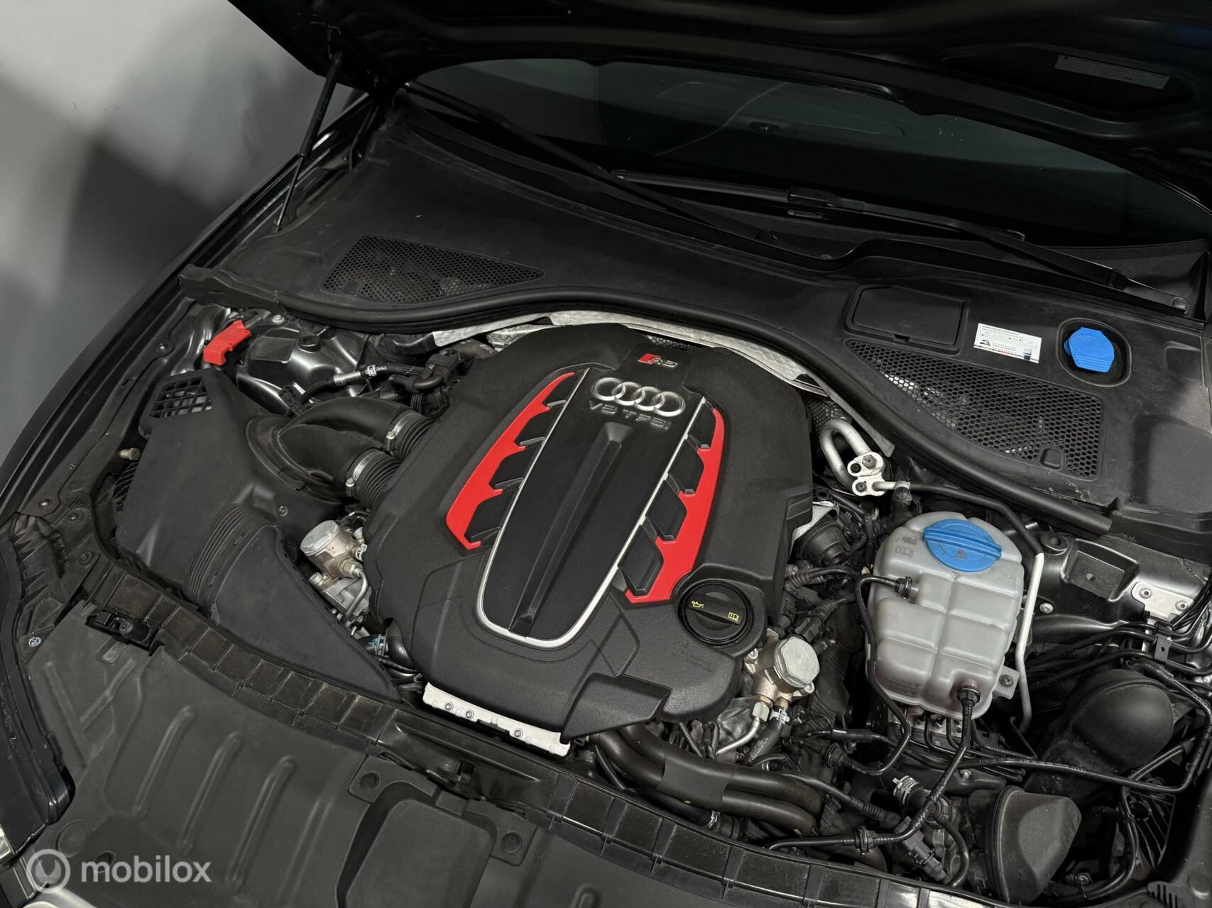 Hoofdafbeelding Audi RS6