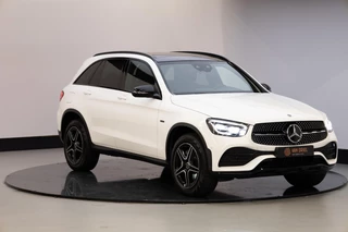 Mercedes-Benz GLC-klasse 300e 4MATIC Business Solution AMG | Panoramadak | 19 Inch |