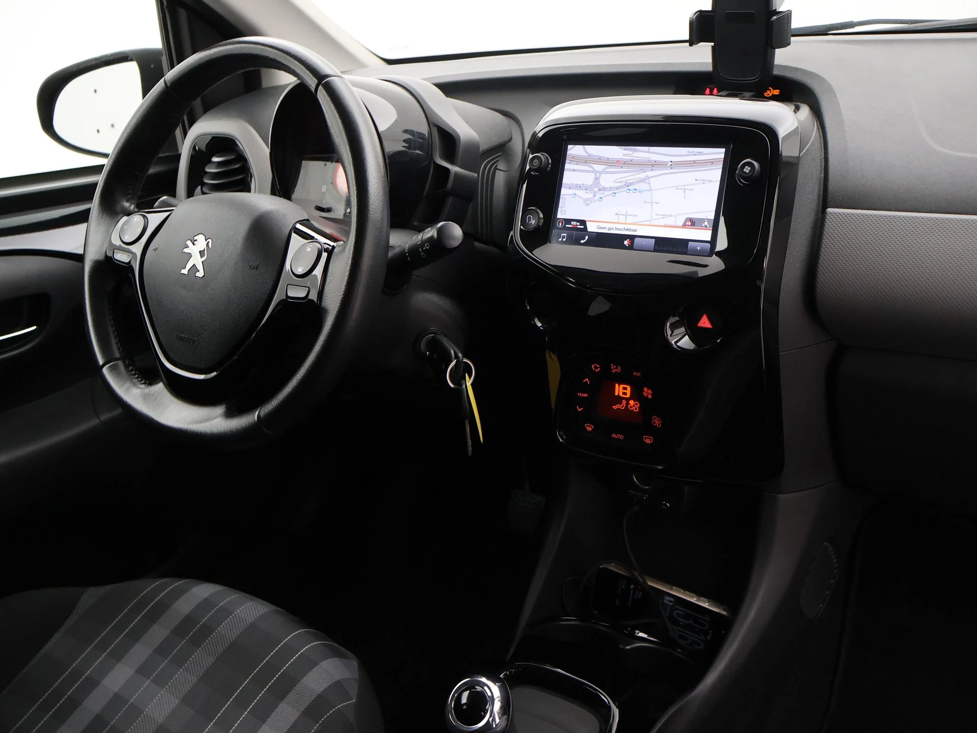 Hoofdafbeelding Peugeot 108