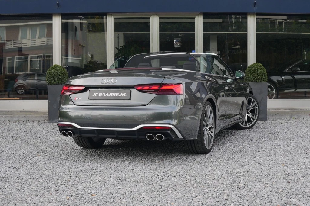 Hoofdafbeelding Audi S5