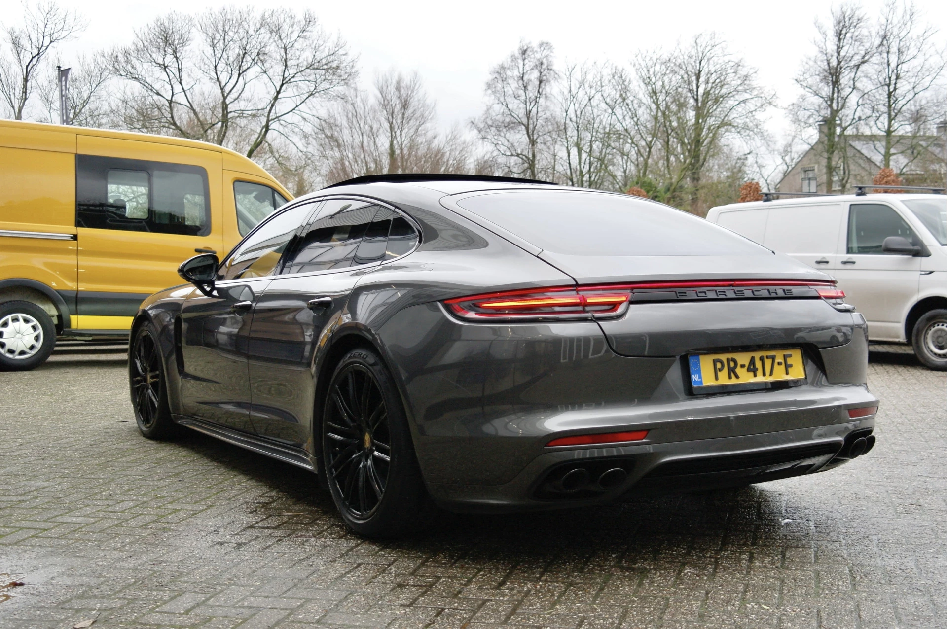 Hoofdafbeelding Porsche Panamera