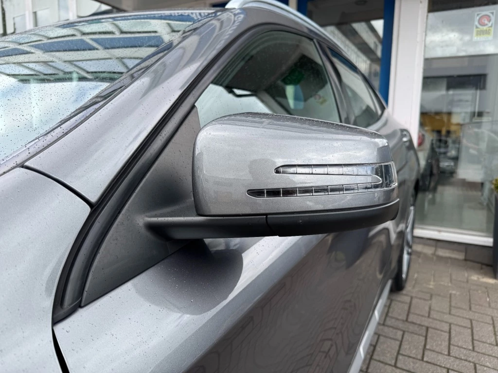 Hoofdafbeelding Mercedes-Benz 200
