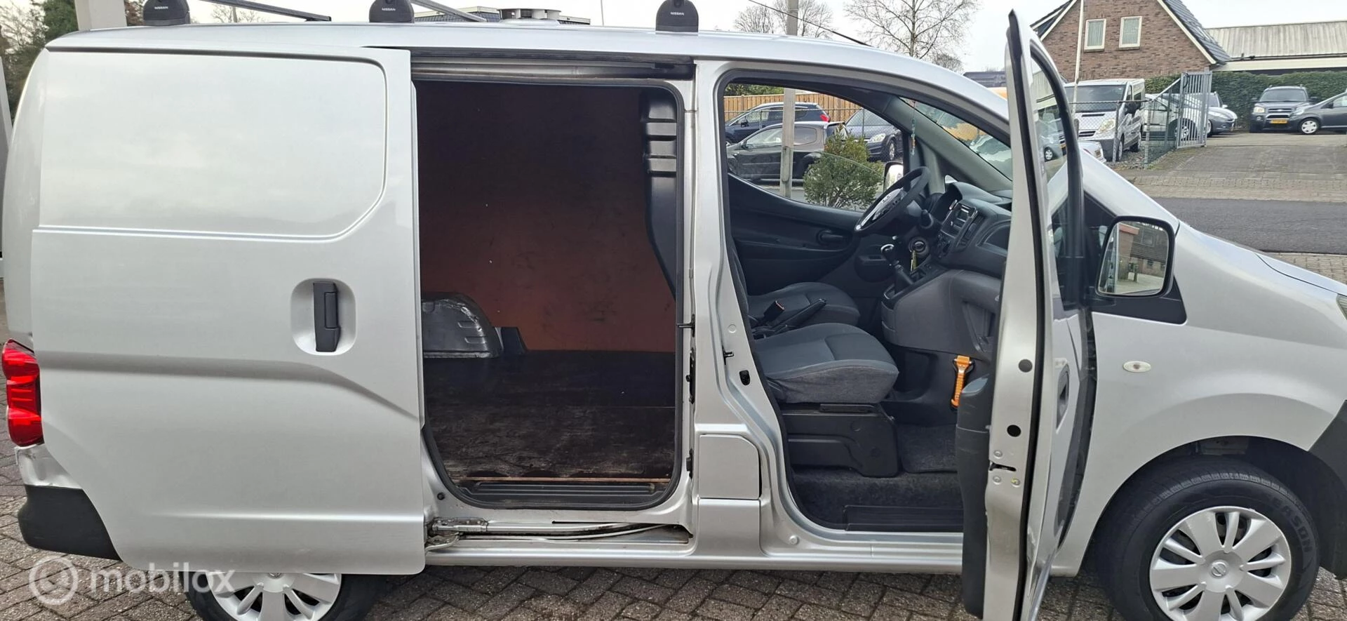 Hoofdafbeelding Nissan NV200