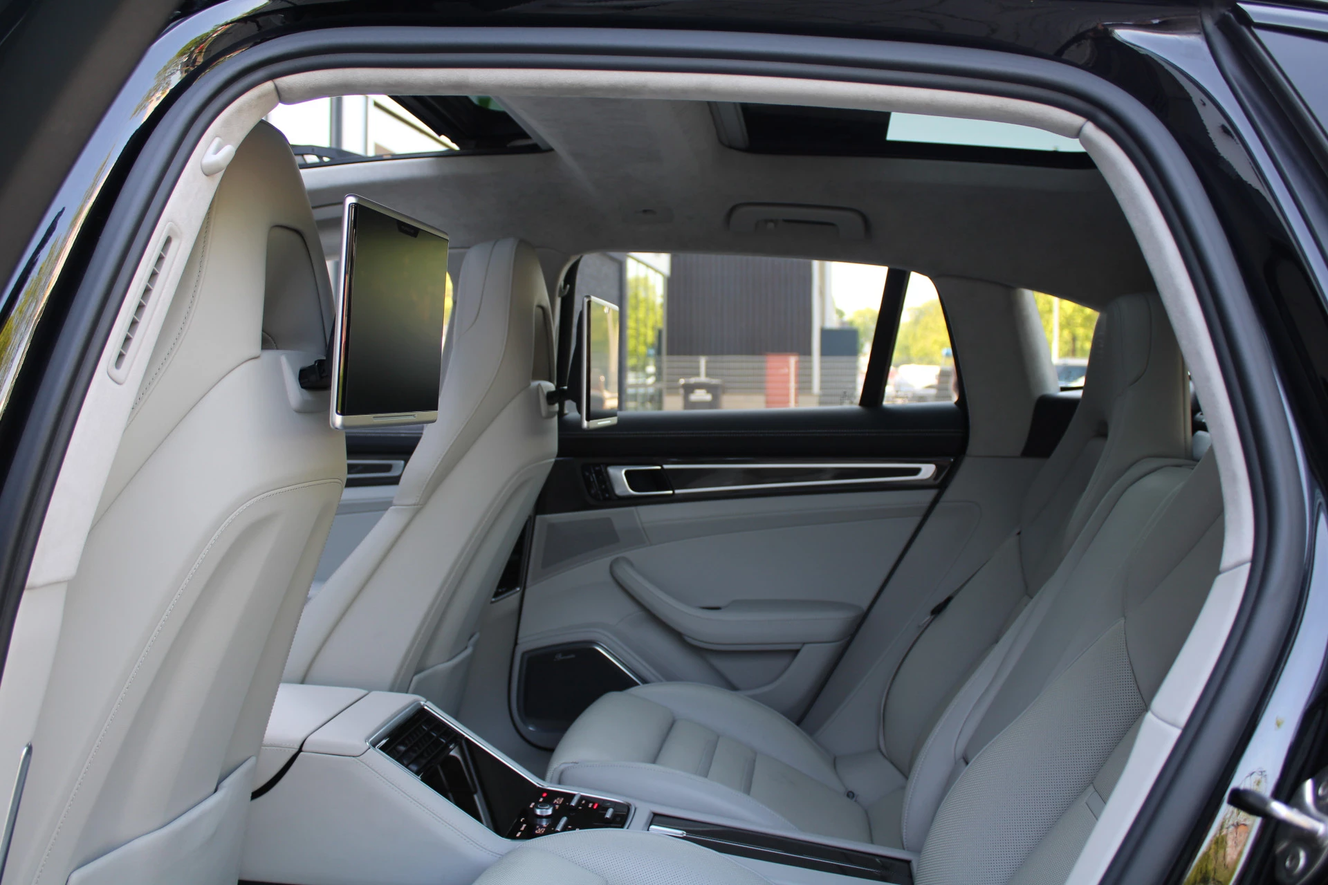 Hoofdafbeelding Porsche Panamera