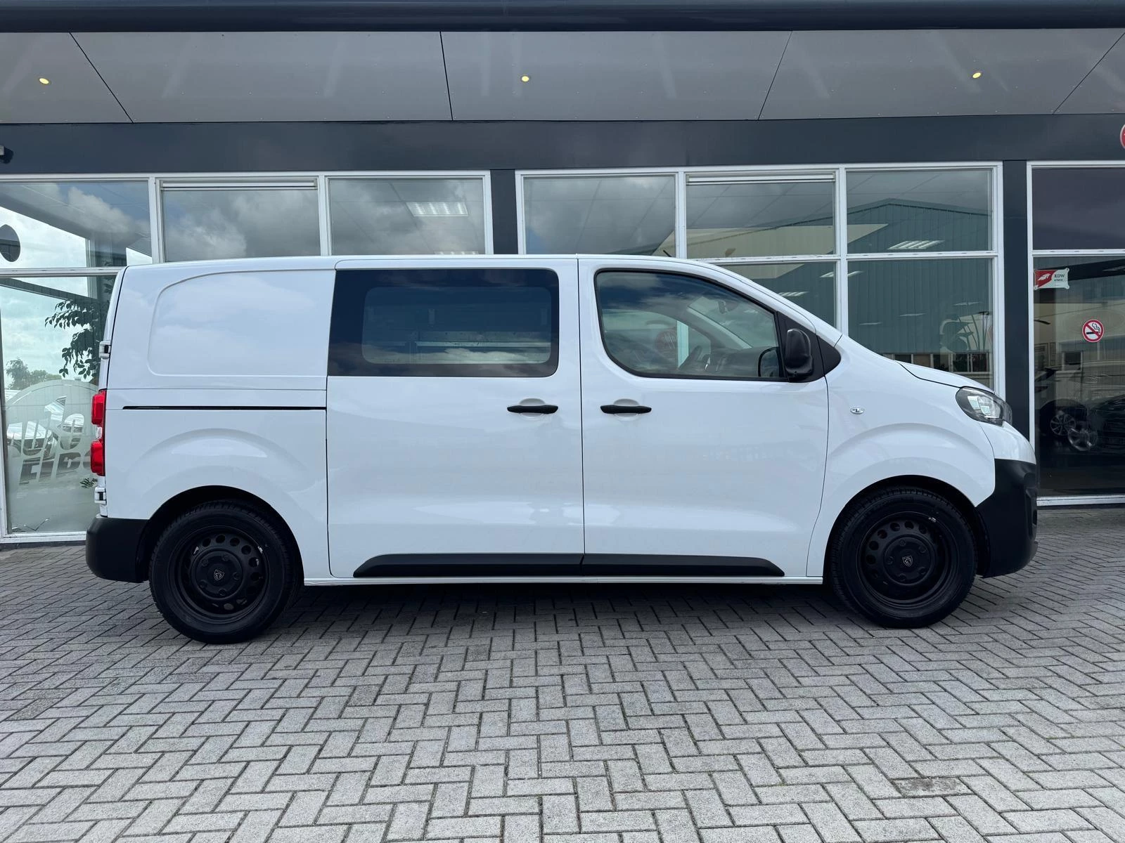 Hoofdafbeelding Peugeot Expert