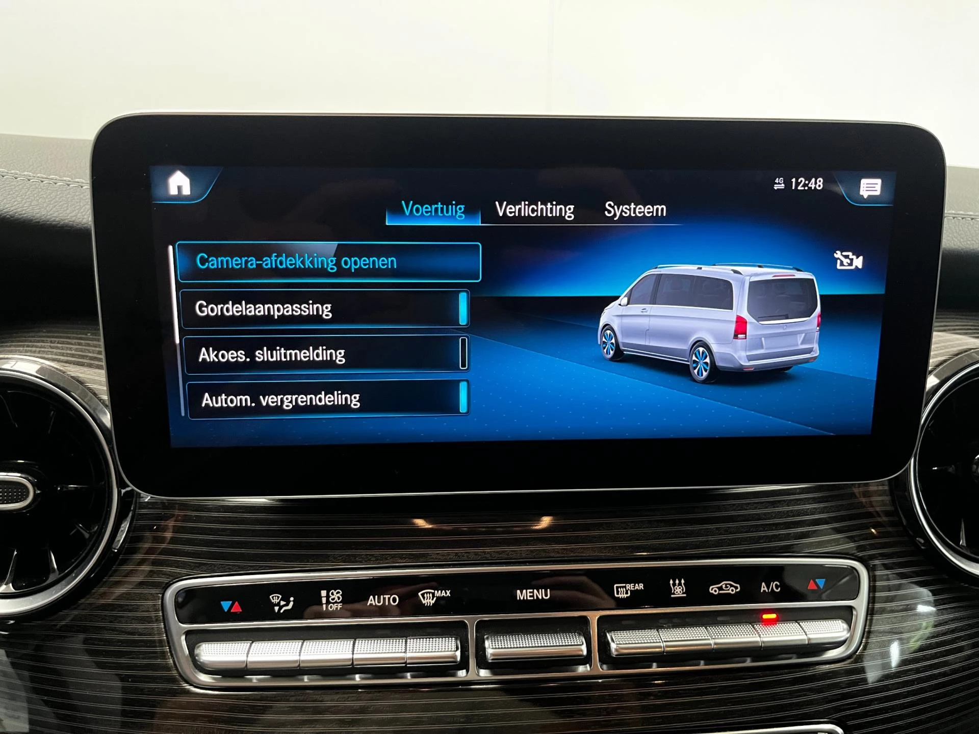 Hoofdafbeelding Mercedes-Benz EQV