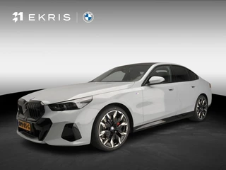 BMW 5 Serie Sedan 520d | M-Sportpakket | LED | Leder | HUD | Trekhaak | Schuifdak | Active cruise | DAB | Bowers & Wilkins sound | Alu 21 inch