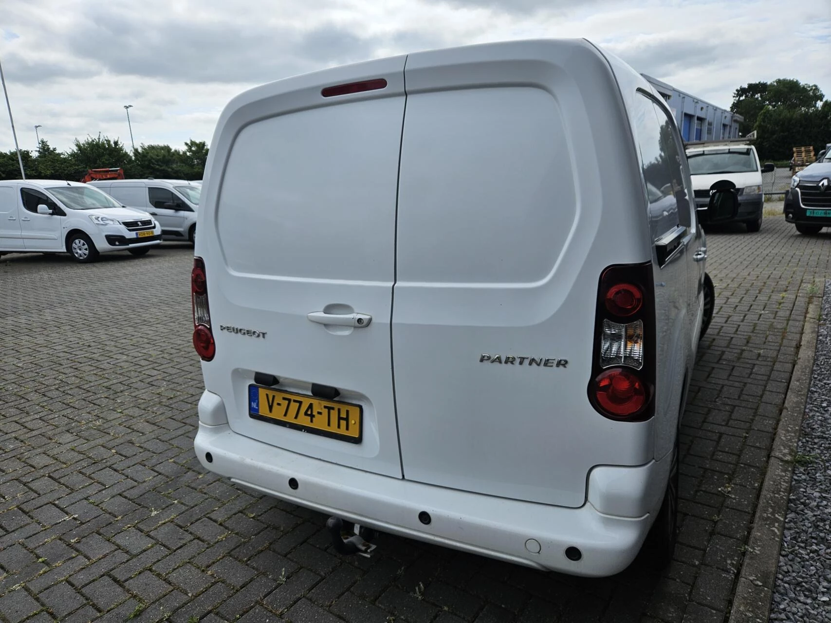 Hoofdafbeelding Peugeot Partner