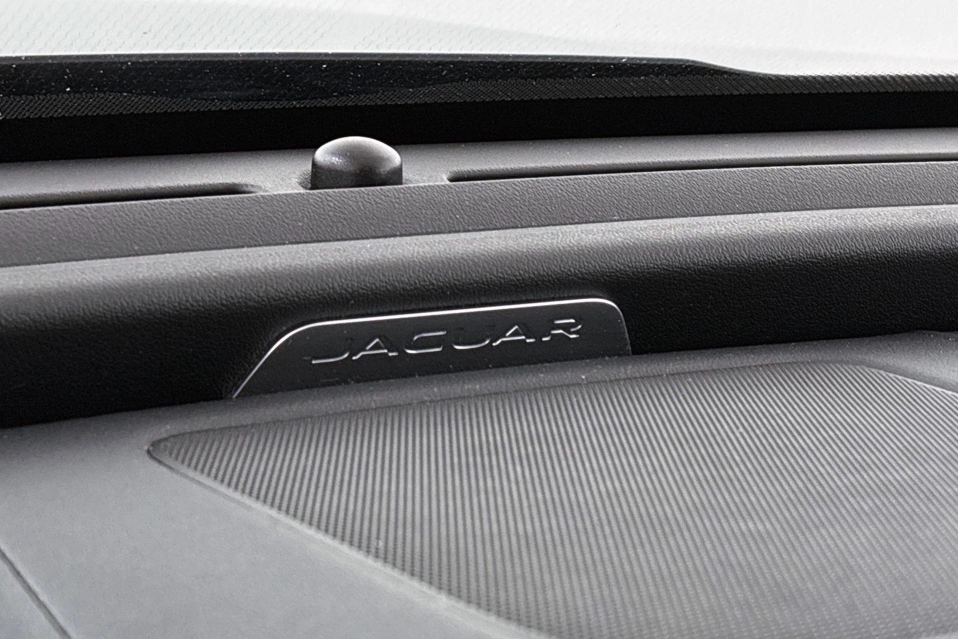 Hoofdafbeelding Jaguar XE