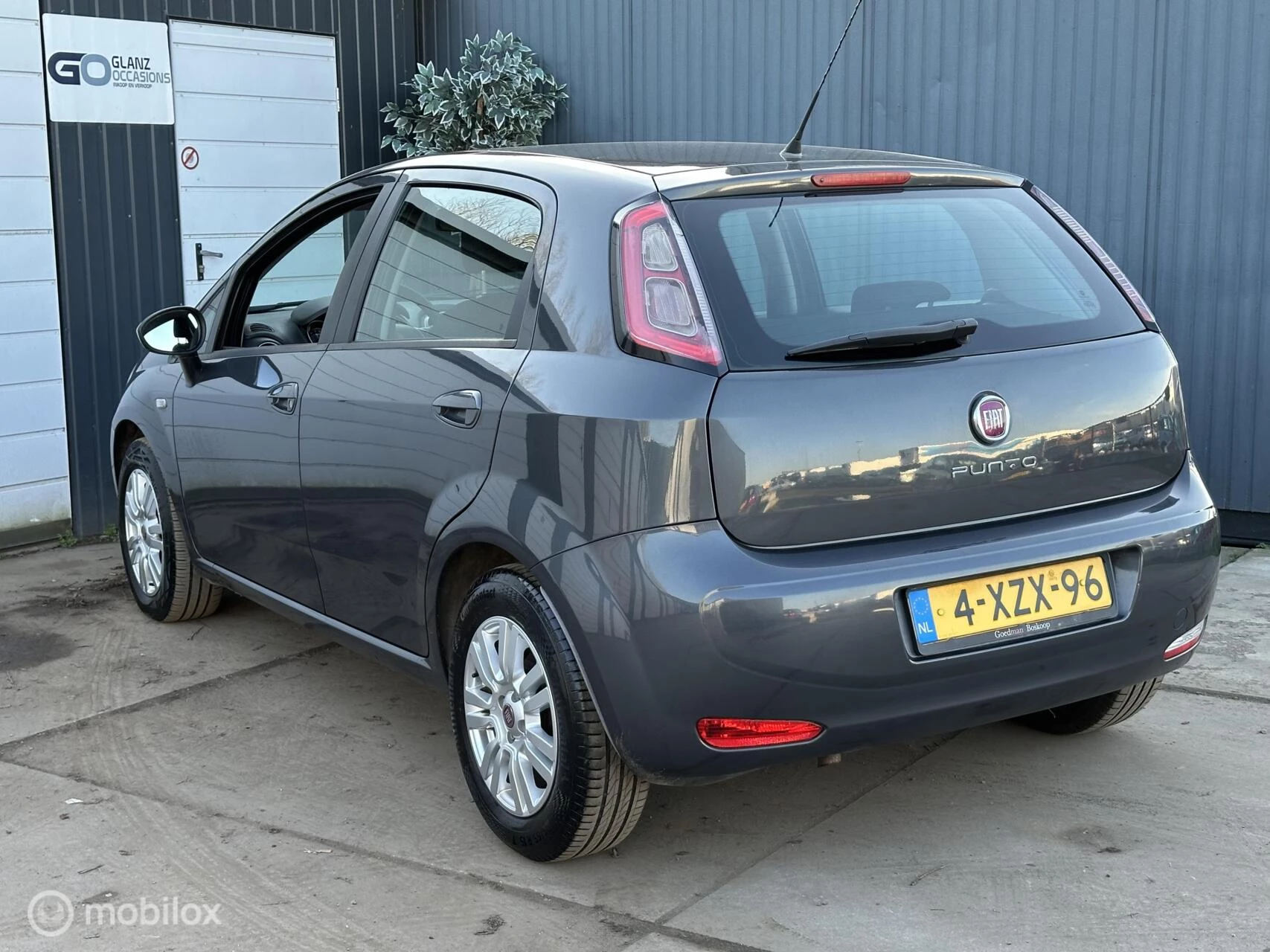 Hoofdafbeelding Fiat Punto