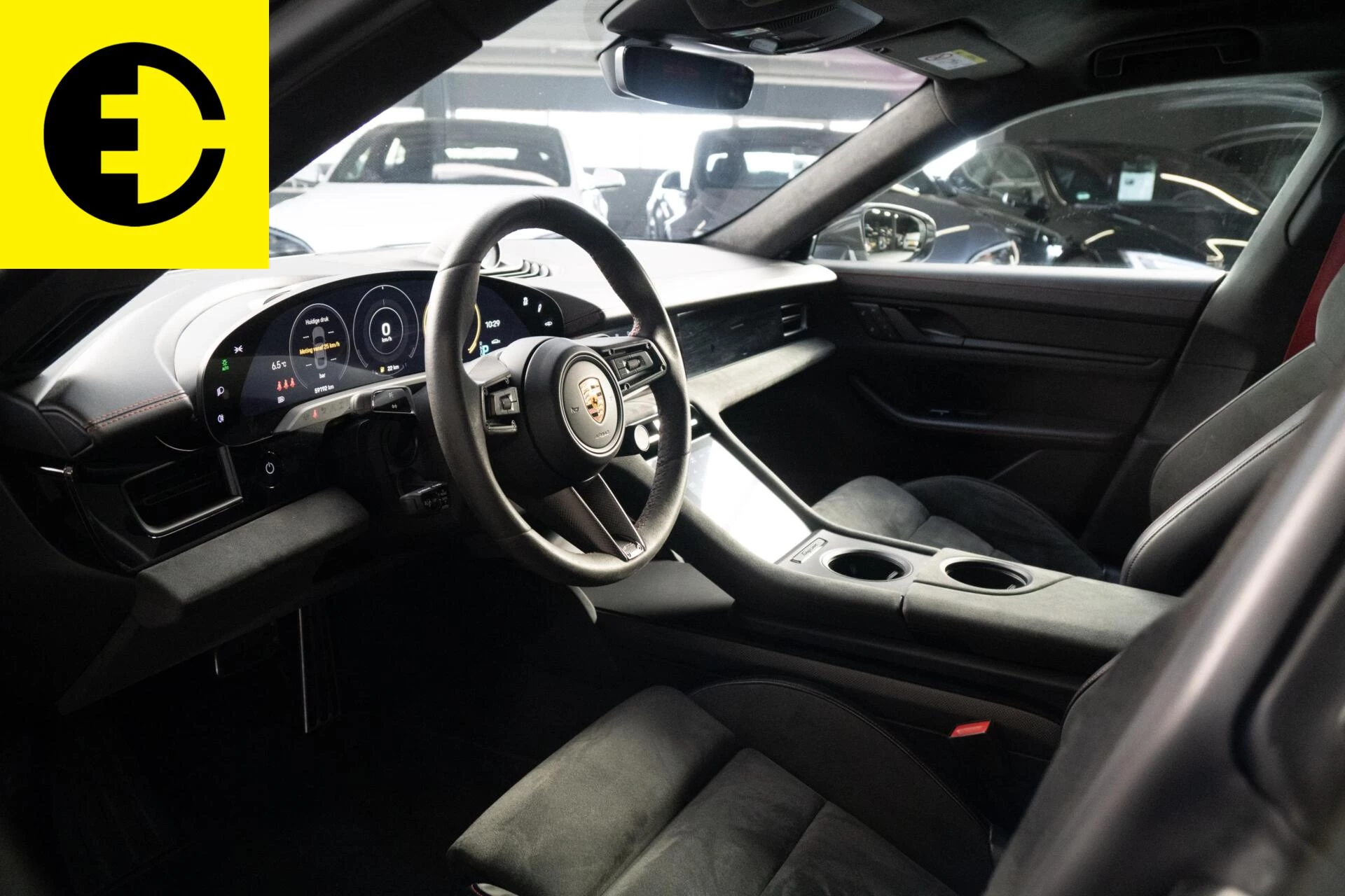 Hoofdafbeelding Porsche Taycan