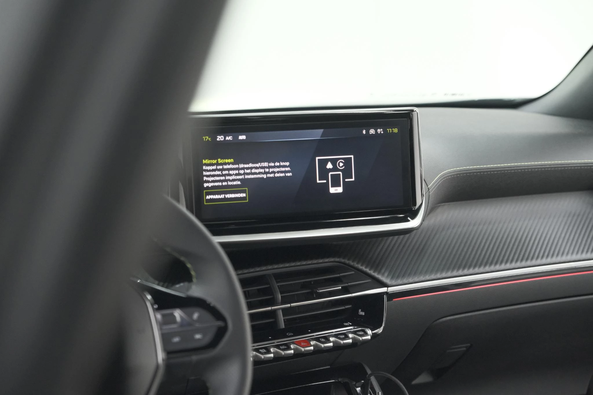 Hoofdafbeelding Peugeot e-2008