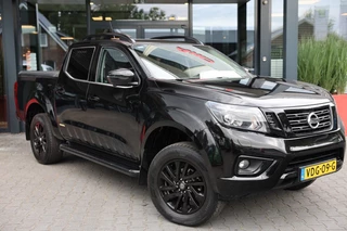 Hoofdafbeelding Nissan Navara Nissan Navara 2.3 DCI DUBBEL CABINE N-GUARD A/T BE TREKKER 5 SITZ 4WD VAN
