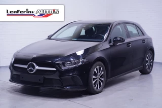 Hoofdafbeelding Mercedes-Benz A-Klasse Mercedes-Benz A-klasse 180d Design Navi Camera Stoelverwarming PDC v+a