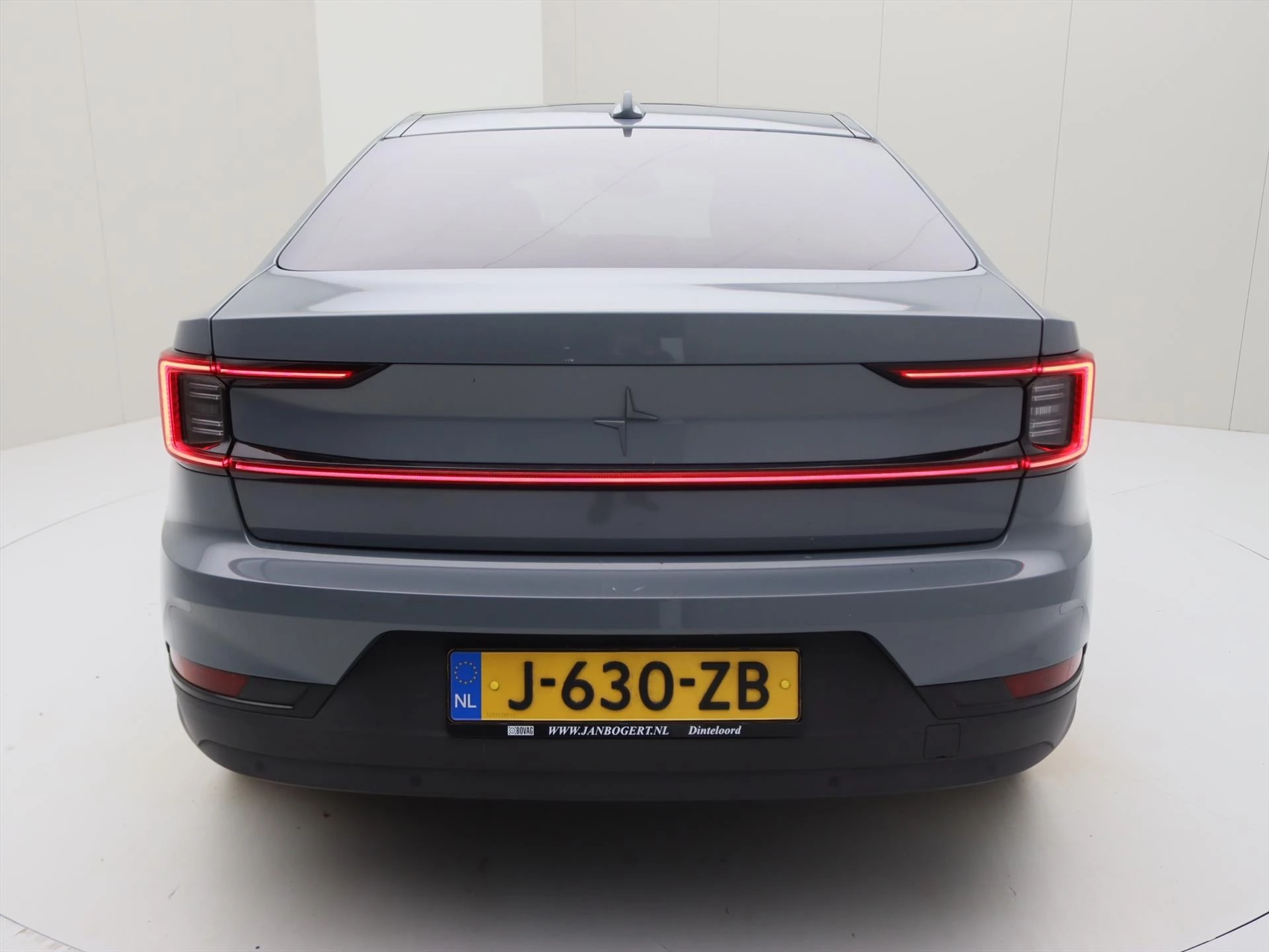 Hoofdafbeelding Polestar 2