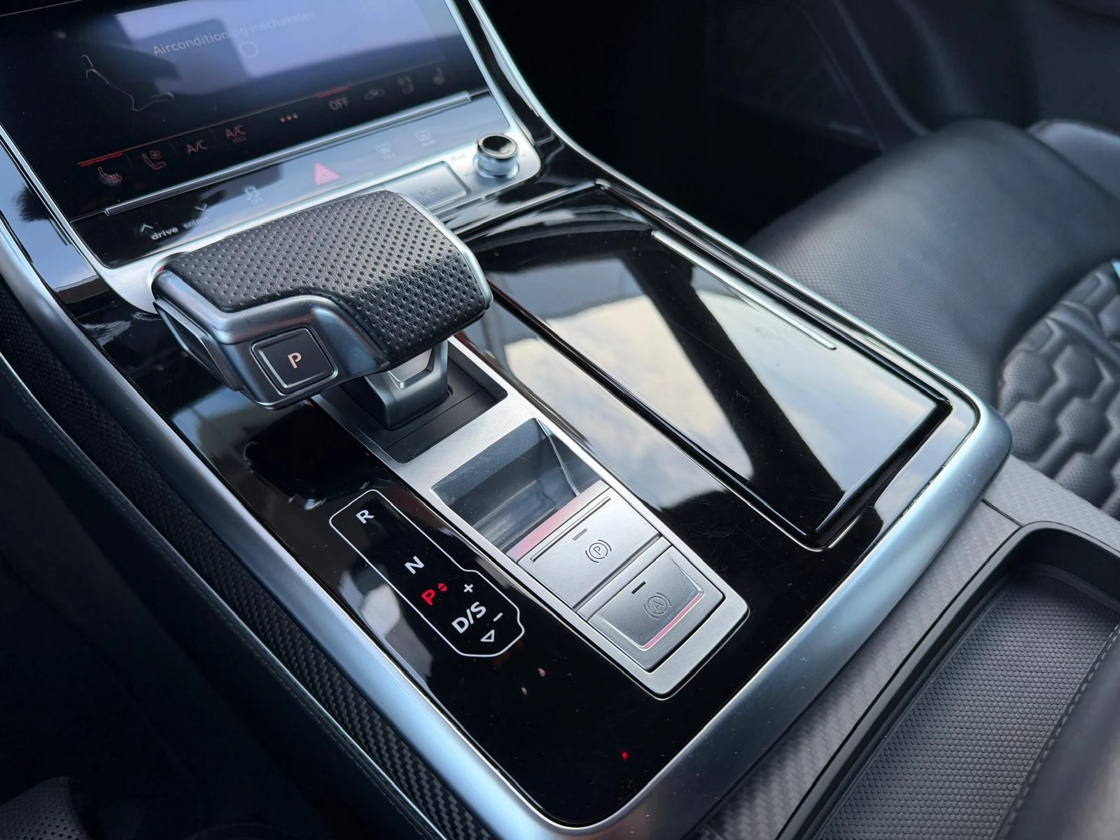 Hoofdafbeelding Audi Q8