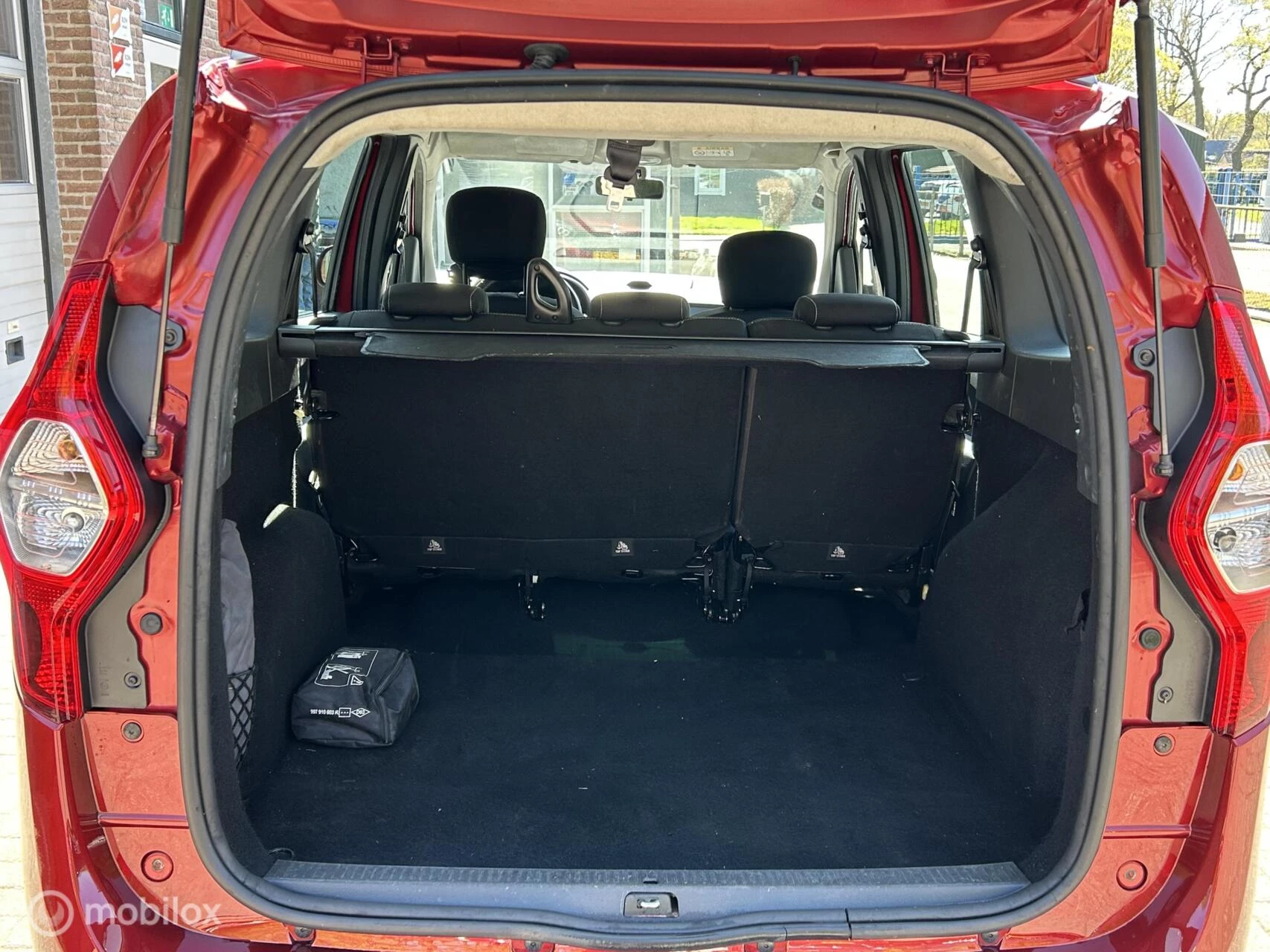 Hoofdafbeelding Dacia Lodgy