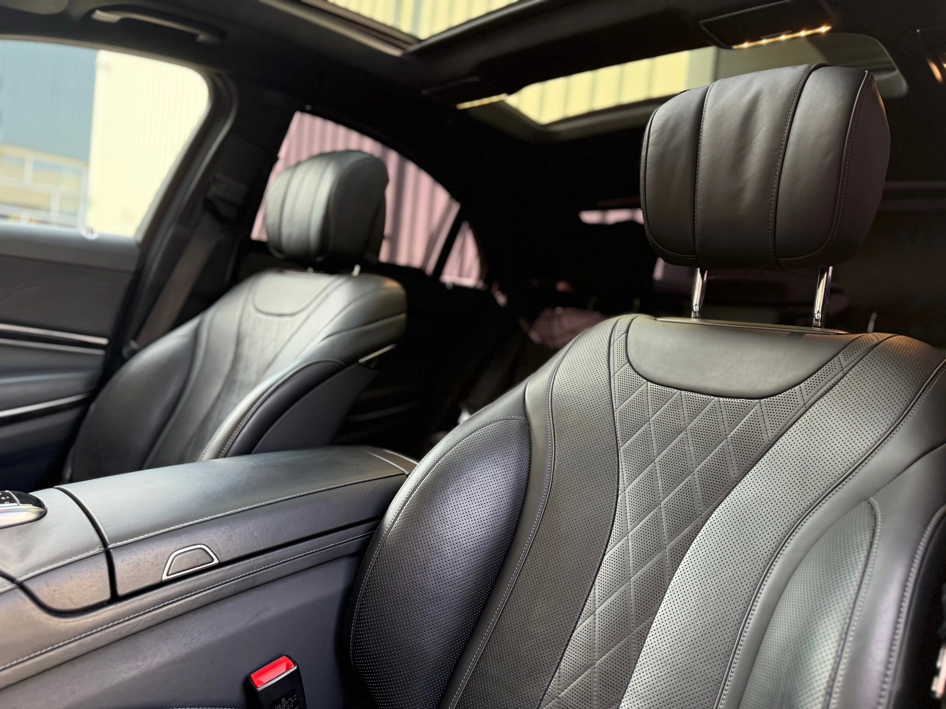 Hoofdafbeelding Mercedes-Benz S-Klasse