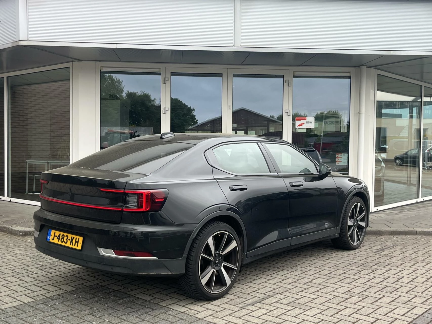Hoofdafbeelding Polestar 2