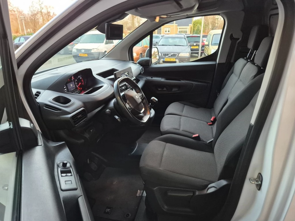 Hoofdafbeelding Peugeot Partner