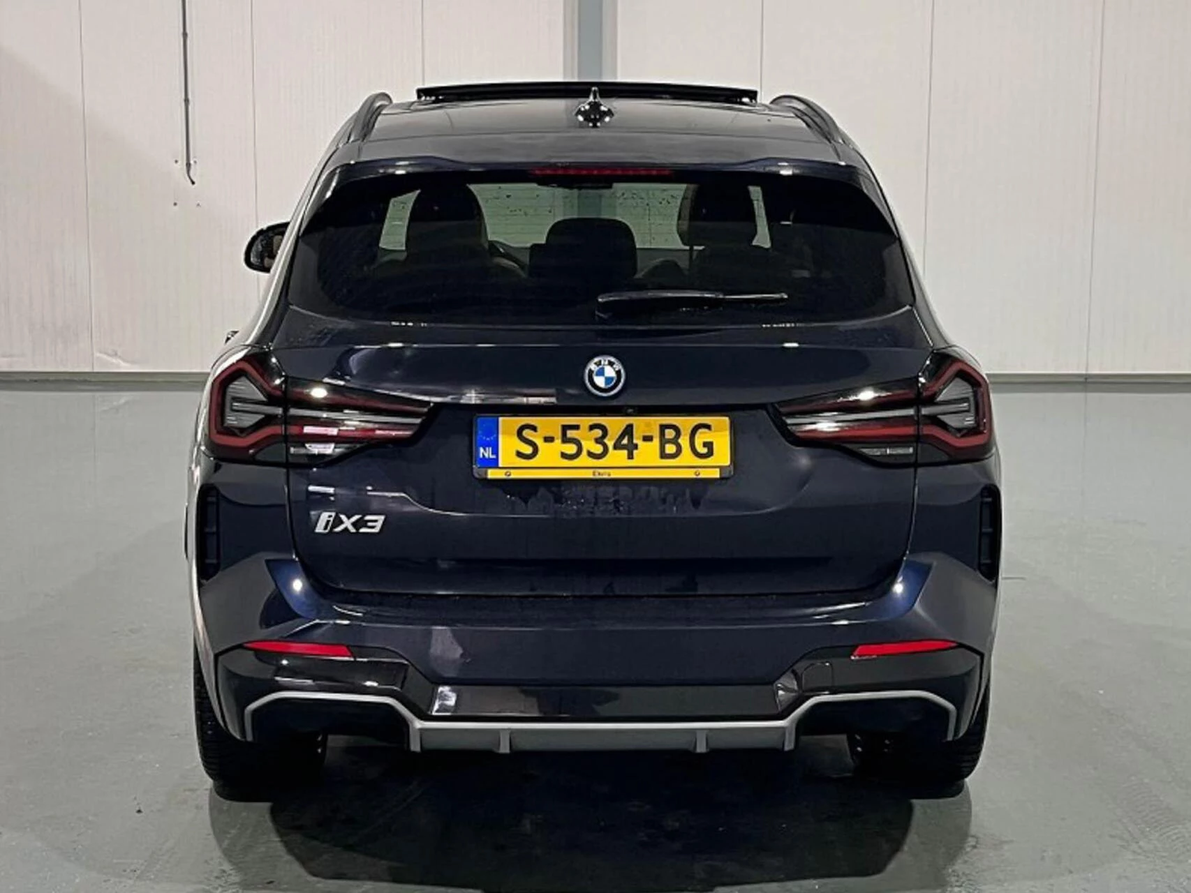 Hoofdafbeelding BMW iX3