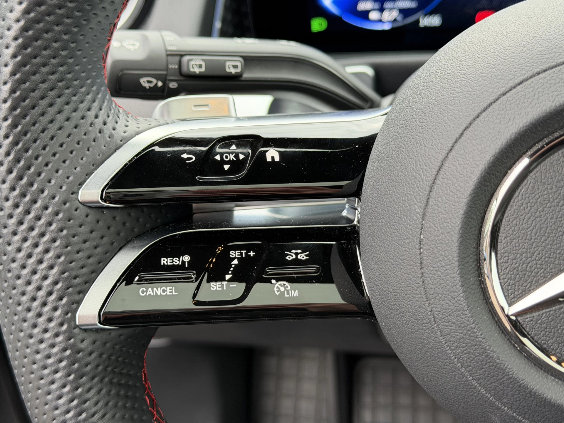 Hoofdafbeelding Mercedes-Benz EQB