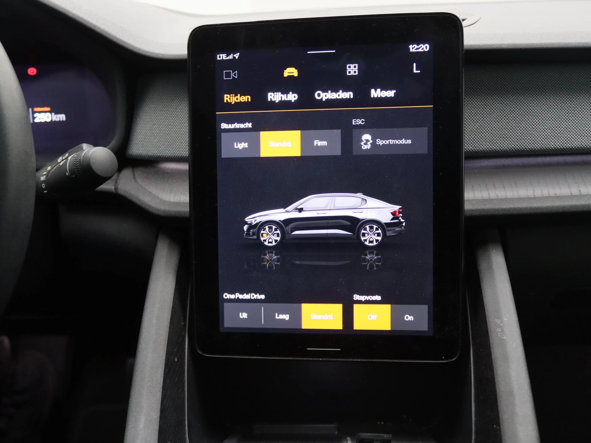 Hoofdafbeelding Polestar 2