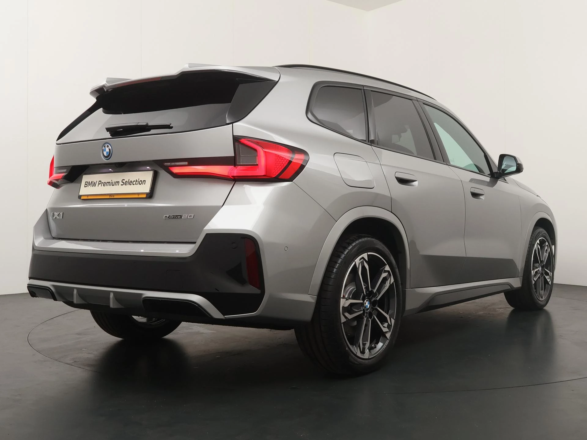 Hoofdafbeelding BMW iX1