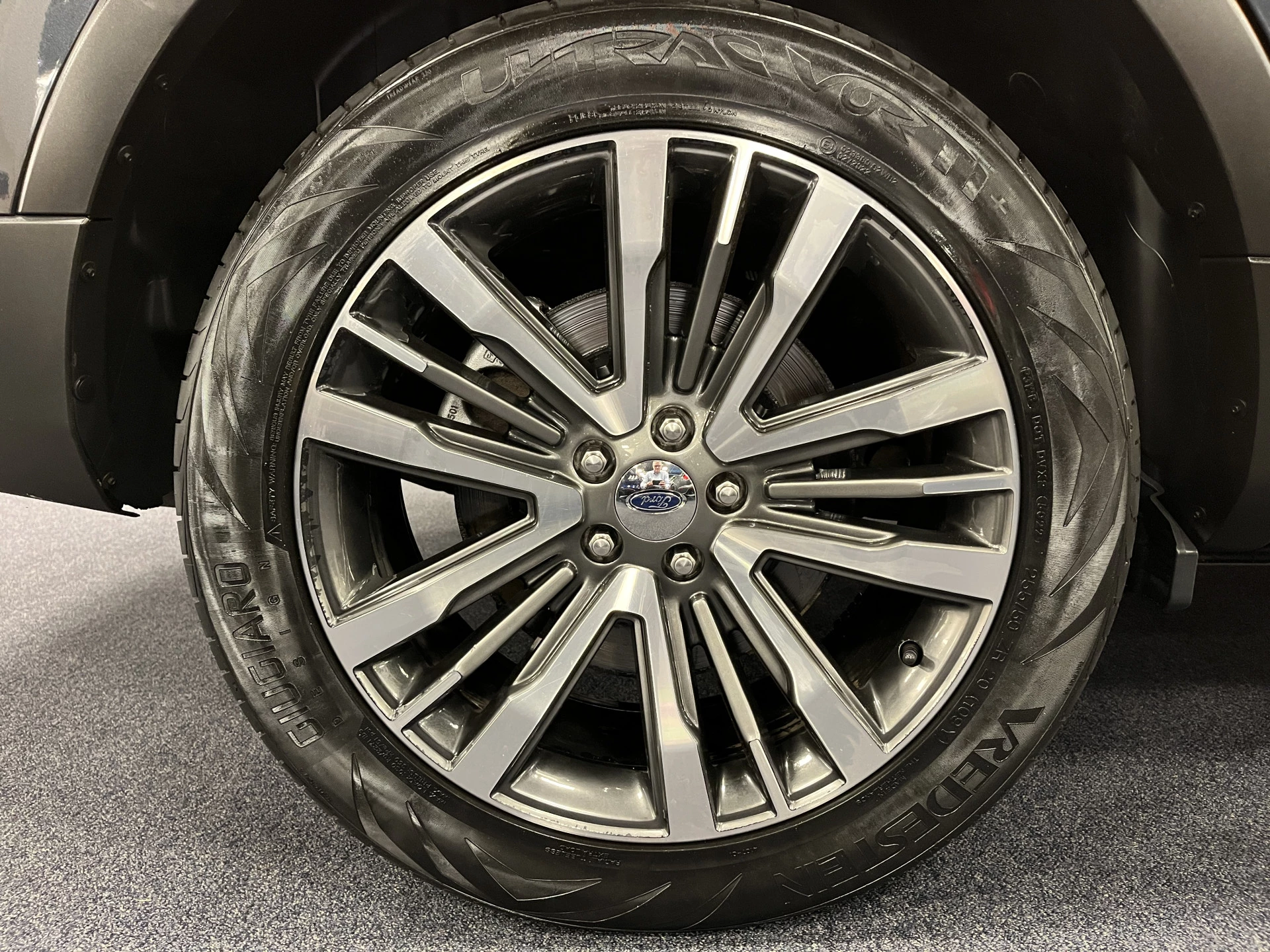 Hoofdafbeelding Ford Explorer