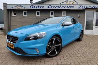 Volvo V40 1.6 T3 R-DESIGN, PANO, NAVI ,CAMERA, XENON, TREKHAAK ENZ...