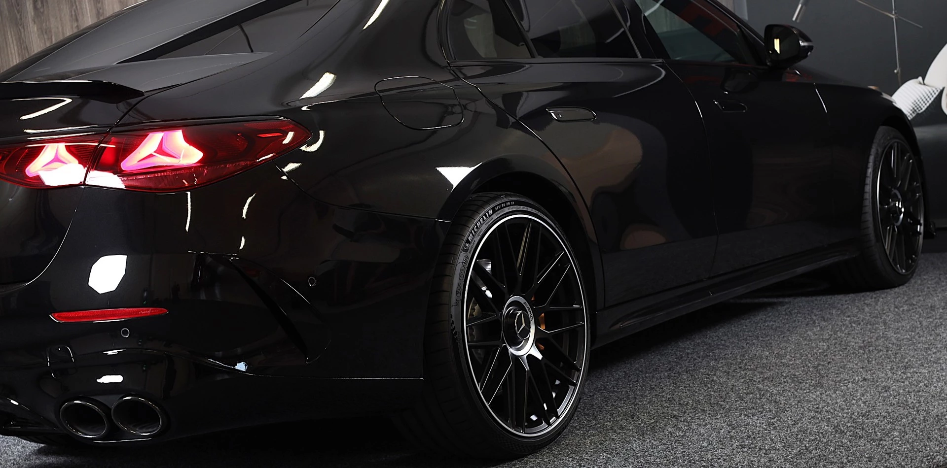 Hoofdafbeelding Mercedes-Benz E-Klasse