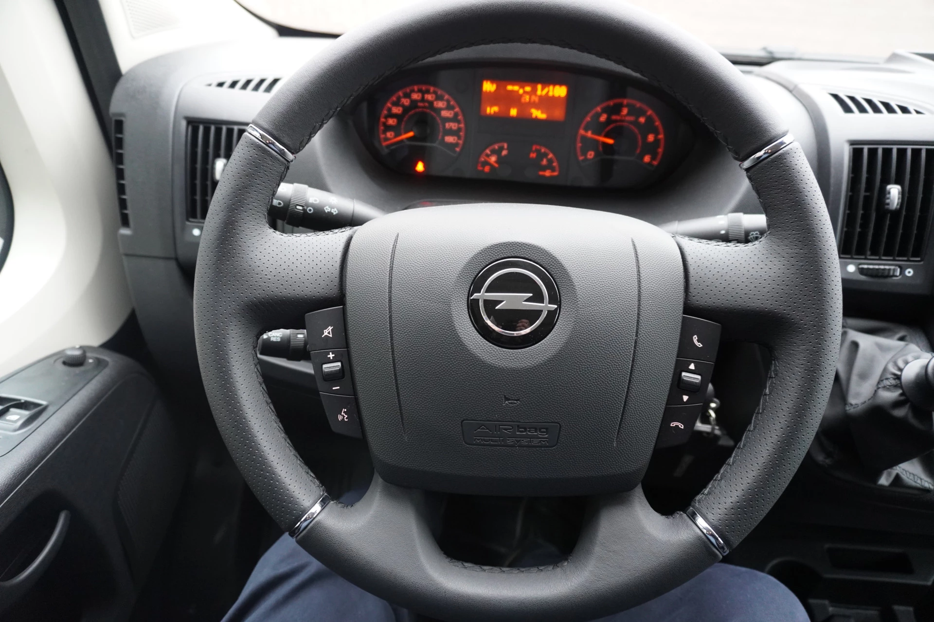 Hoofdafbeelding Opel Movano