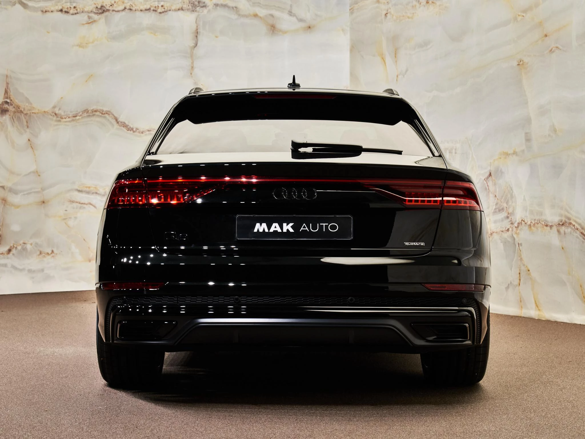 Hoofdafbeelding Audi Q8