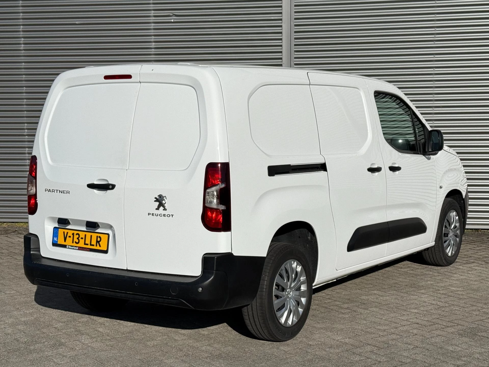 Hoofdafbeelding Peugeot Partner