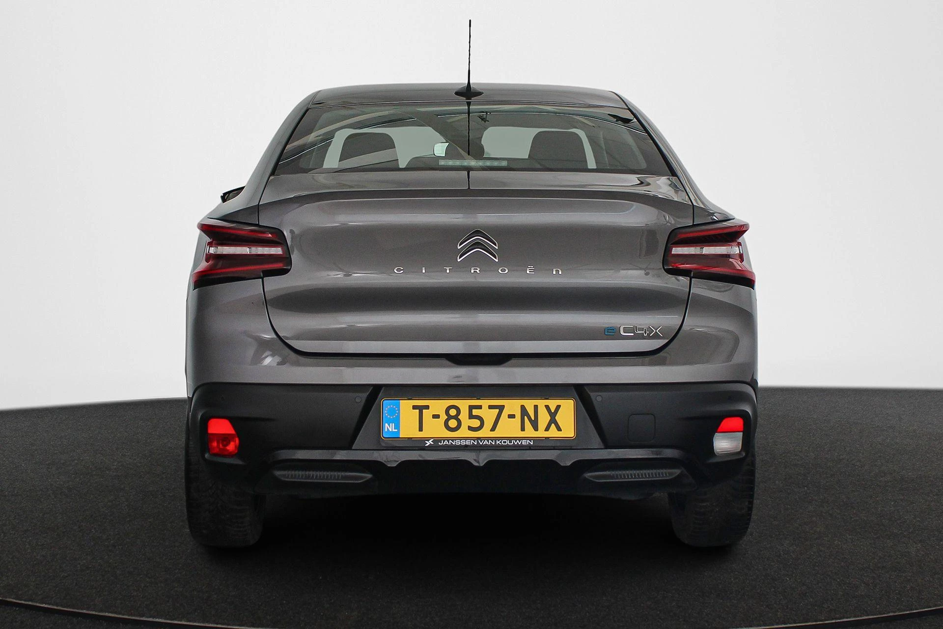 Hoofdafbeelding Citroën ë-C4 X