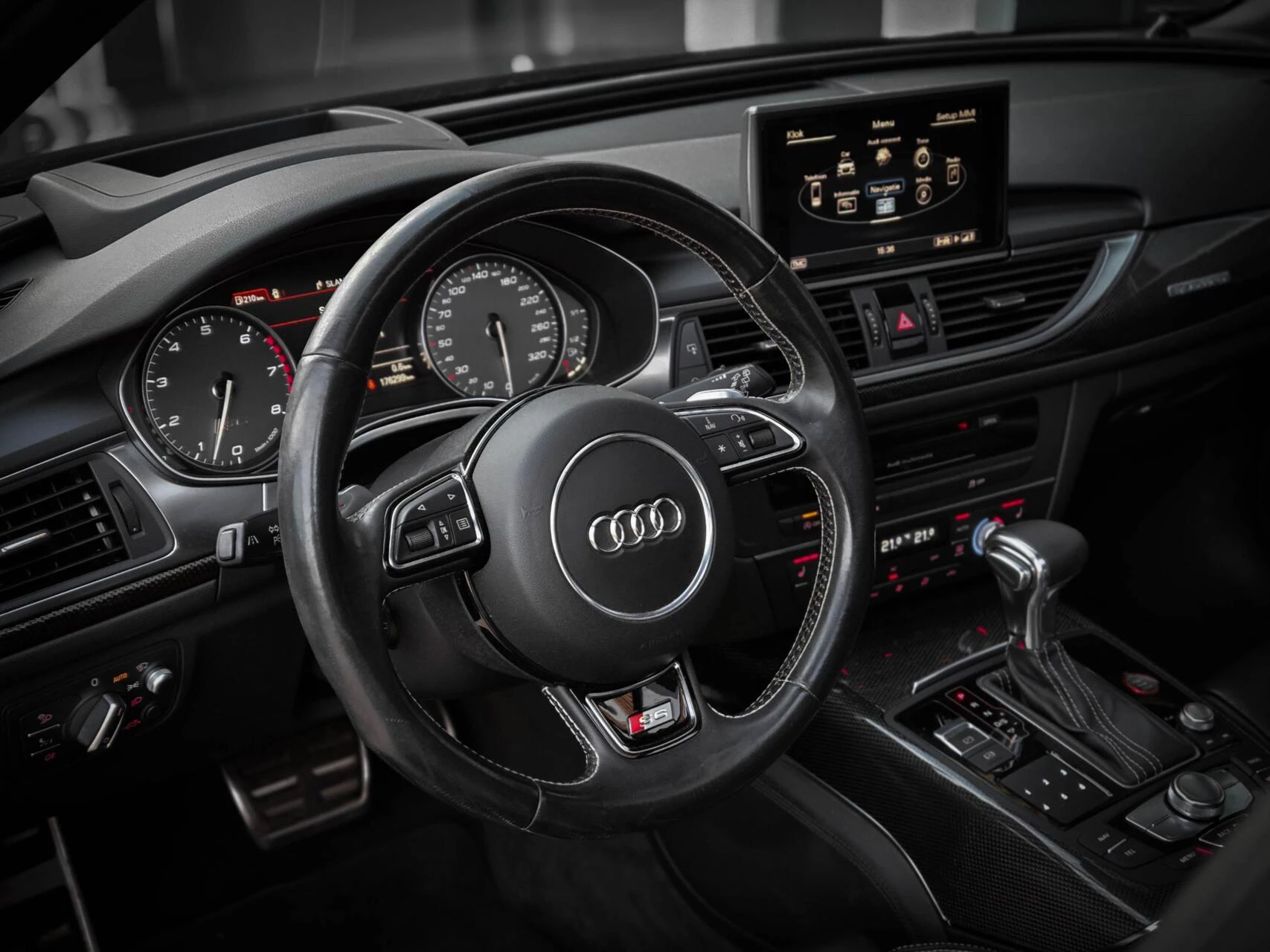 Hoofdafbeelding Audi S6