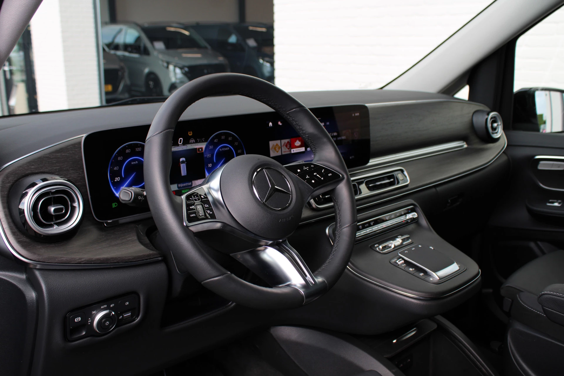 Hoofdafbeelding Mercedes-Benz EQV