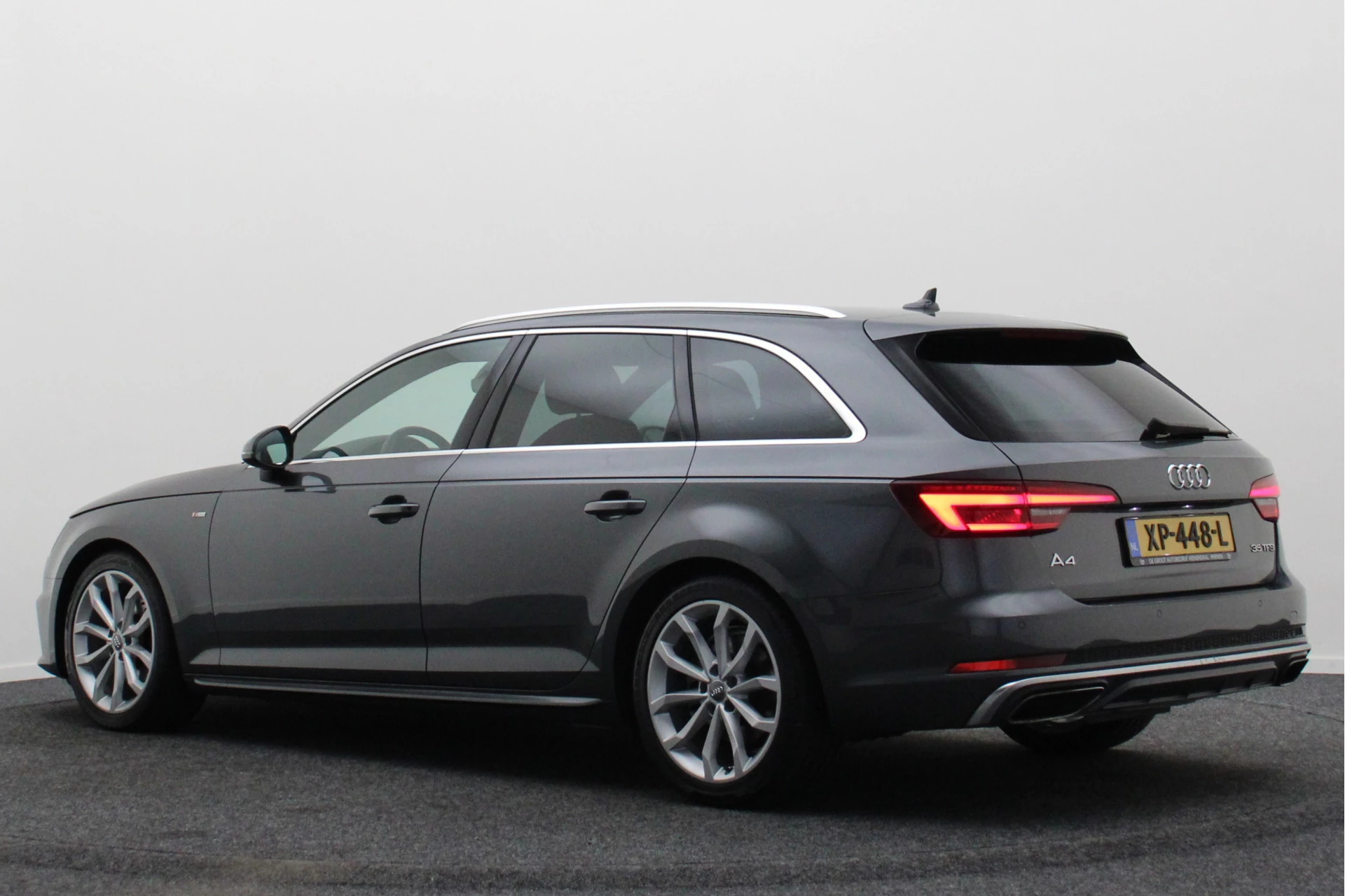 Hoofdafbeelding Audi A4