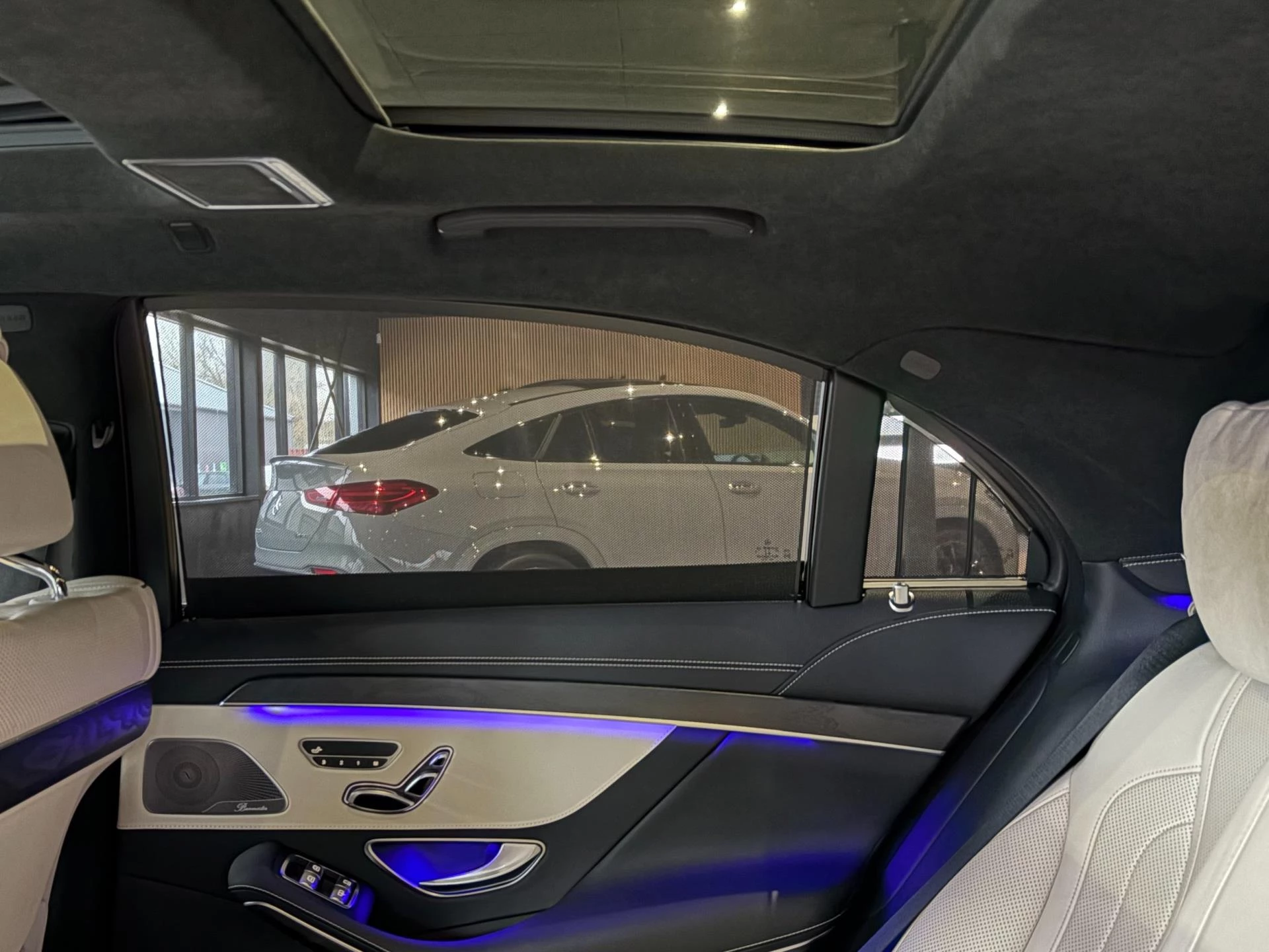 Hoofdafbeelding Mercedes-Benz S-Klasse