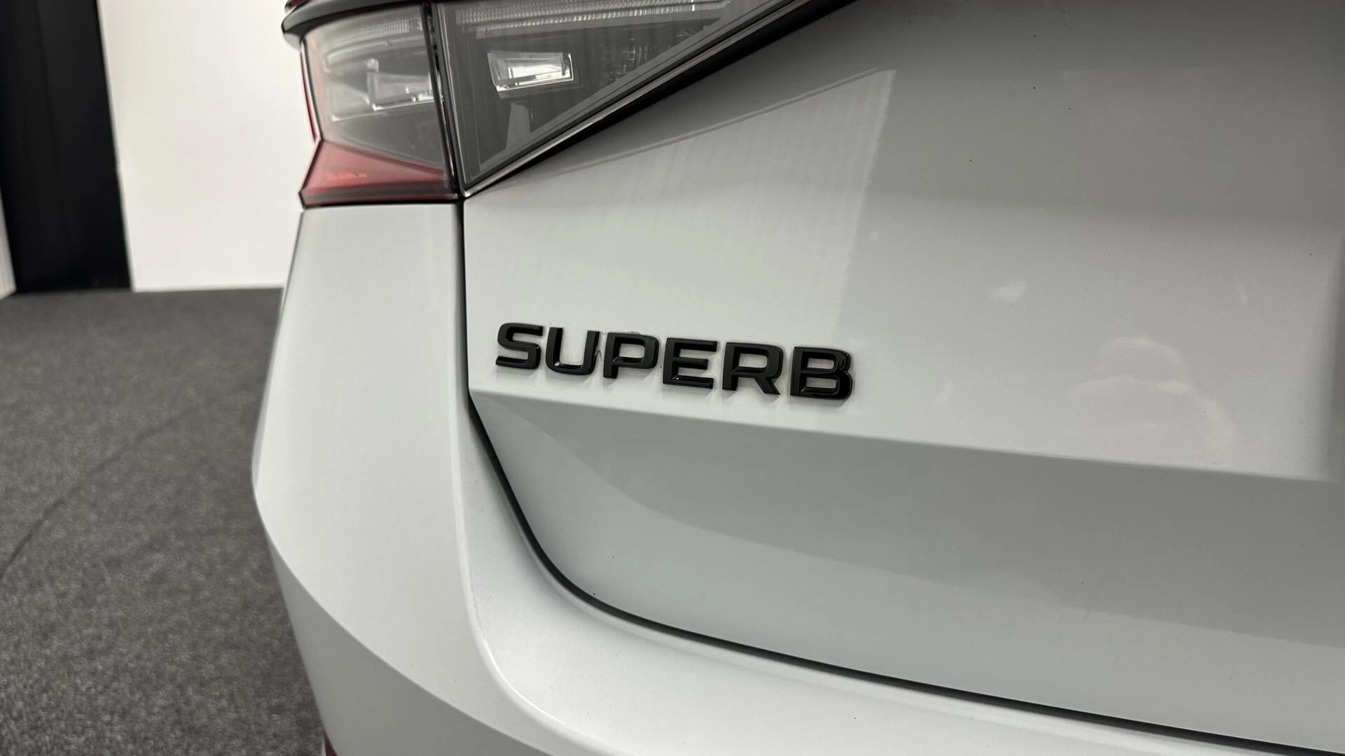 Hoofdafbeelding Škoda Superb