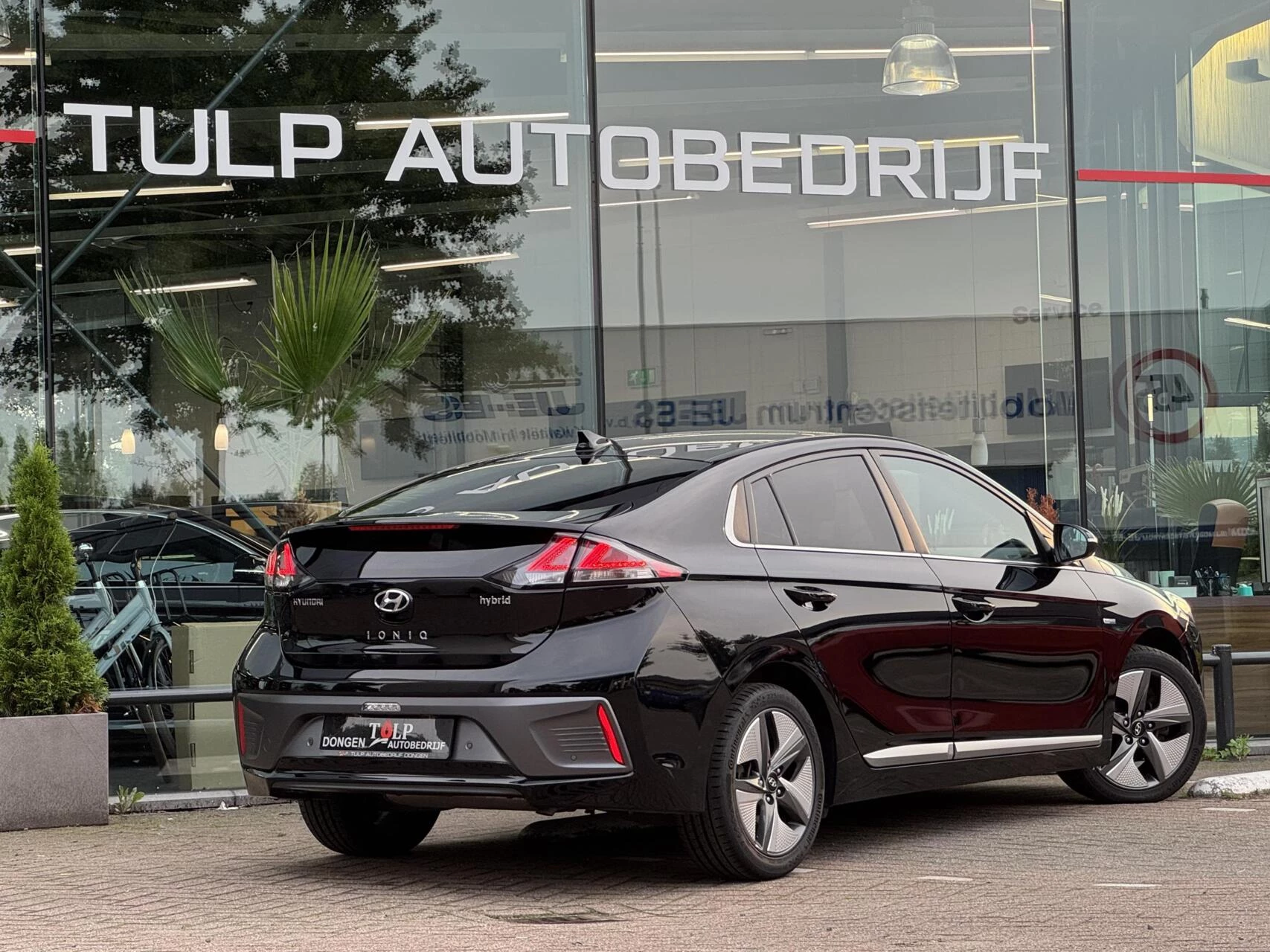 Hoofdafbeelding Hyundai IONIQ