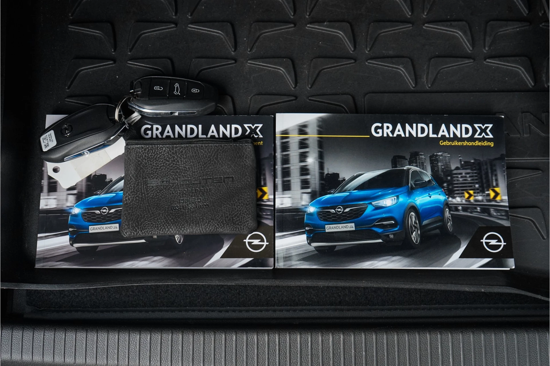 Hoofdafbeelding Opel Grandland X