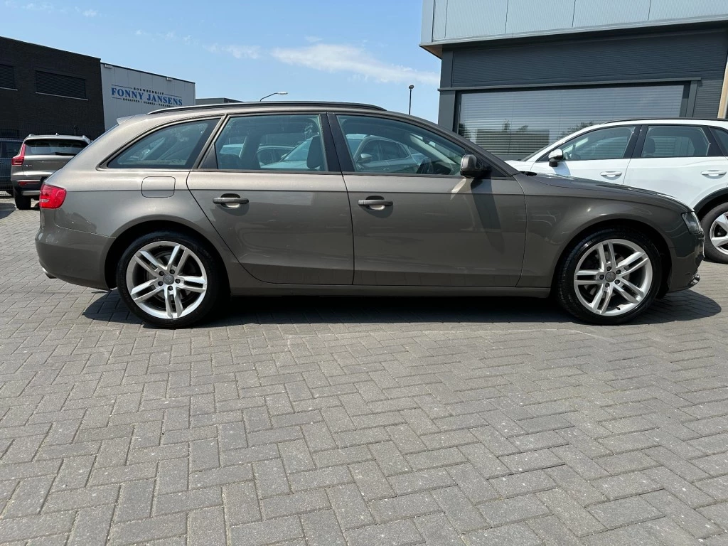 Hoofdafbeelding Audi A4