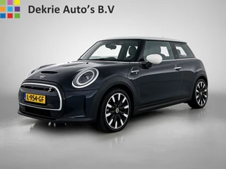 Hoofdafbeelding MINI Electric MINI Electric Mini S MINI Yours 135KW / 33 kWh SOH 100% Comfort plus / Driving Ass. / Leder / Navigatie / Pdc+Camera / Harman Kardon / 100% Elektrisch, 100% Stijlvol / Apk 05-2027