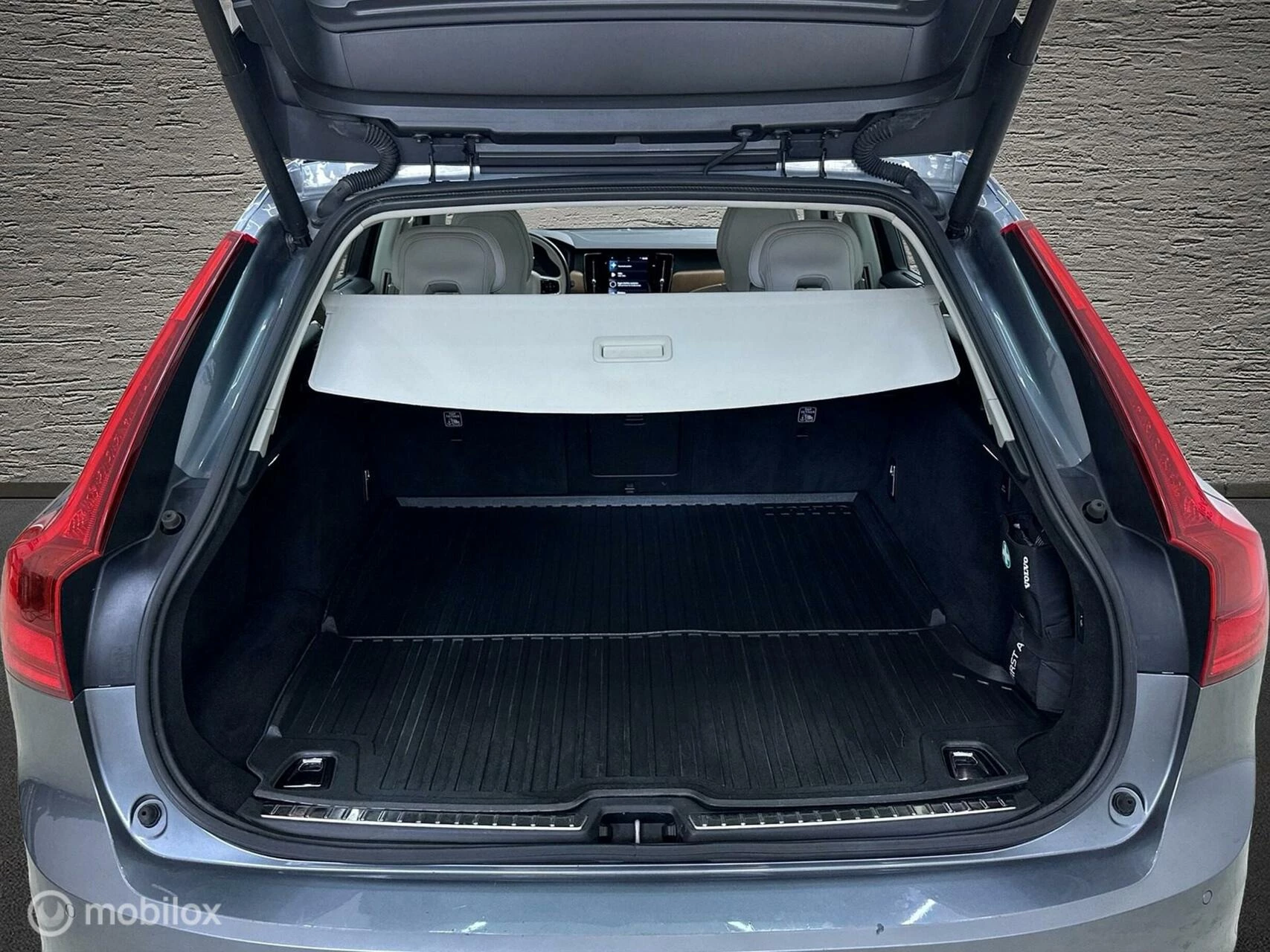 Hoofdafbeelding Volvo V90