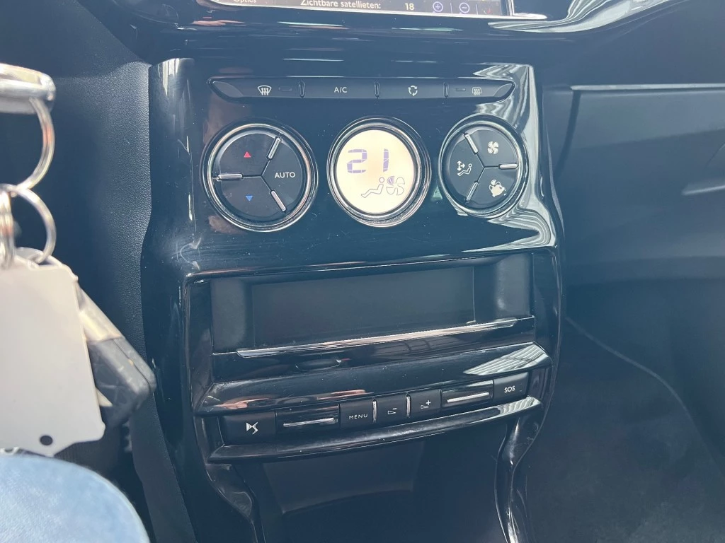 Hoofdafbeelding DS DS 3